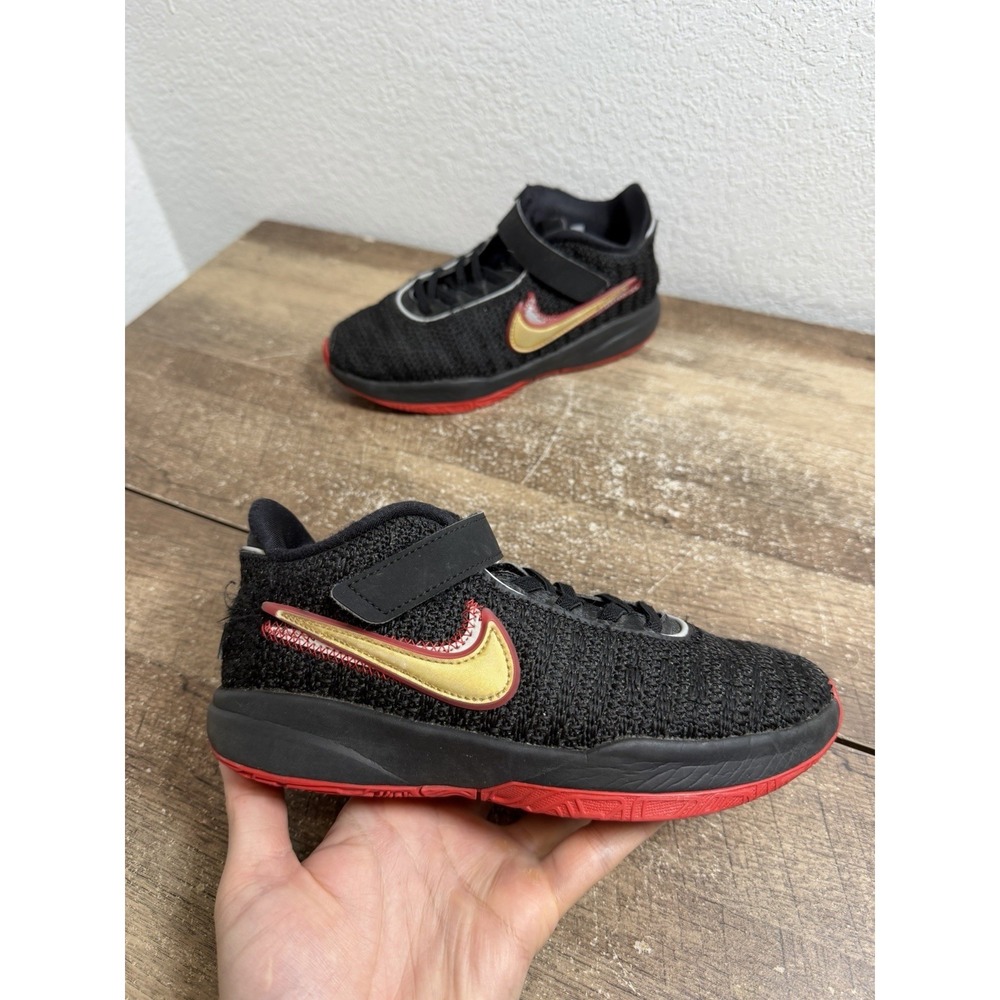 Kids 3Y Nike Lebron XX PS DQ8648-001 "Trinity" Size University Red‎ SAMPLE Shoes